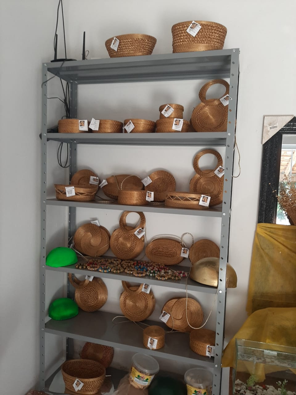 Arte's Bijú Capim Dourado da Diná