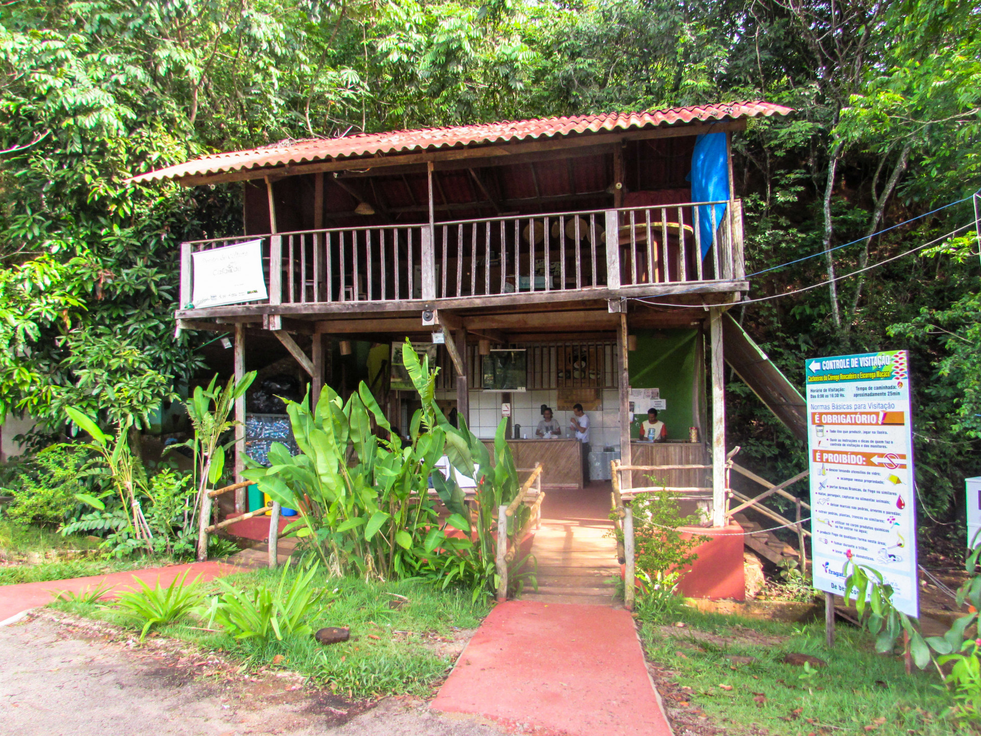 Cachoeira Escorrega Macaco